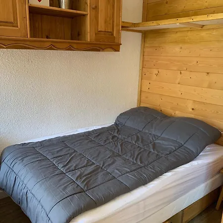 Apartamento Cosy Avec Balcon Pour 4 Personnes Aux Menuires - Fr-1-452-137